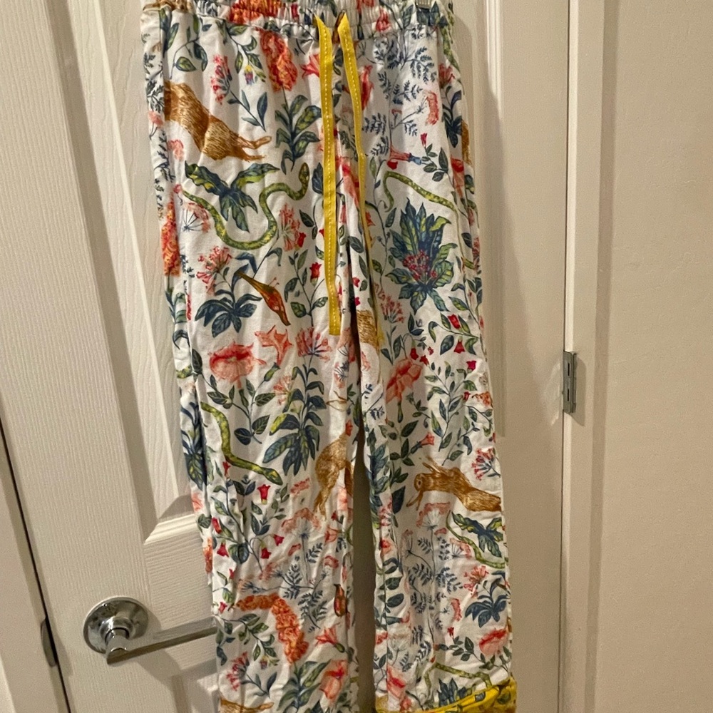 Anthropology X Small flannel Perfect Condition,Animal Print pajamas - Picture 4 of 8